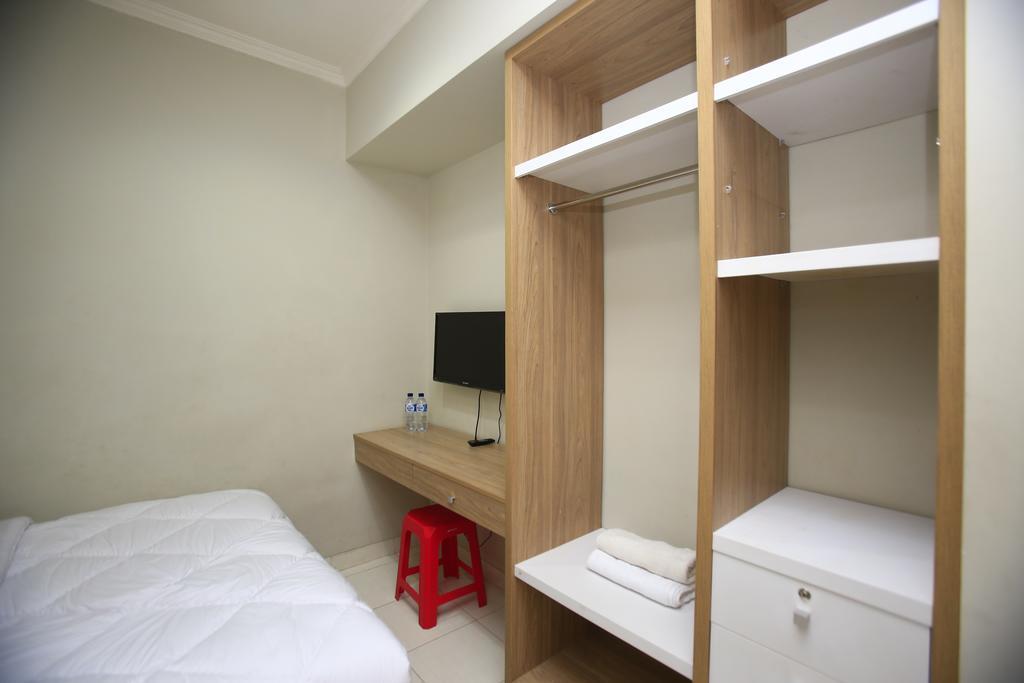 Reddoorz Karet Pedurenan Guest house 2*